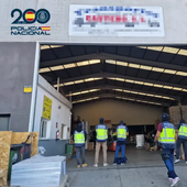 Dos detenidos y 813 kilos de droga incautada en registros en una empresa del Puerto de Las Palmas