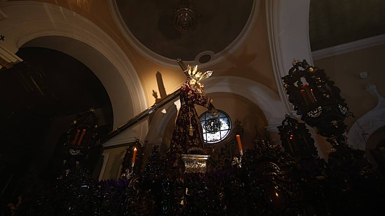 Nuestro Padre Jesús Nazareno, en su paso