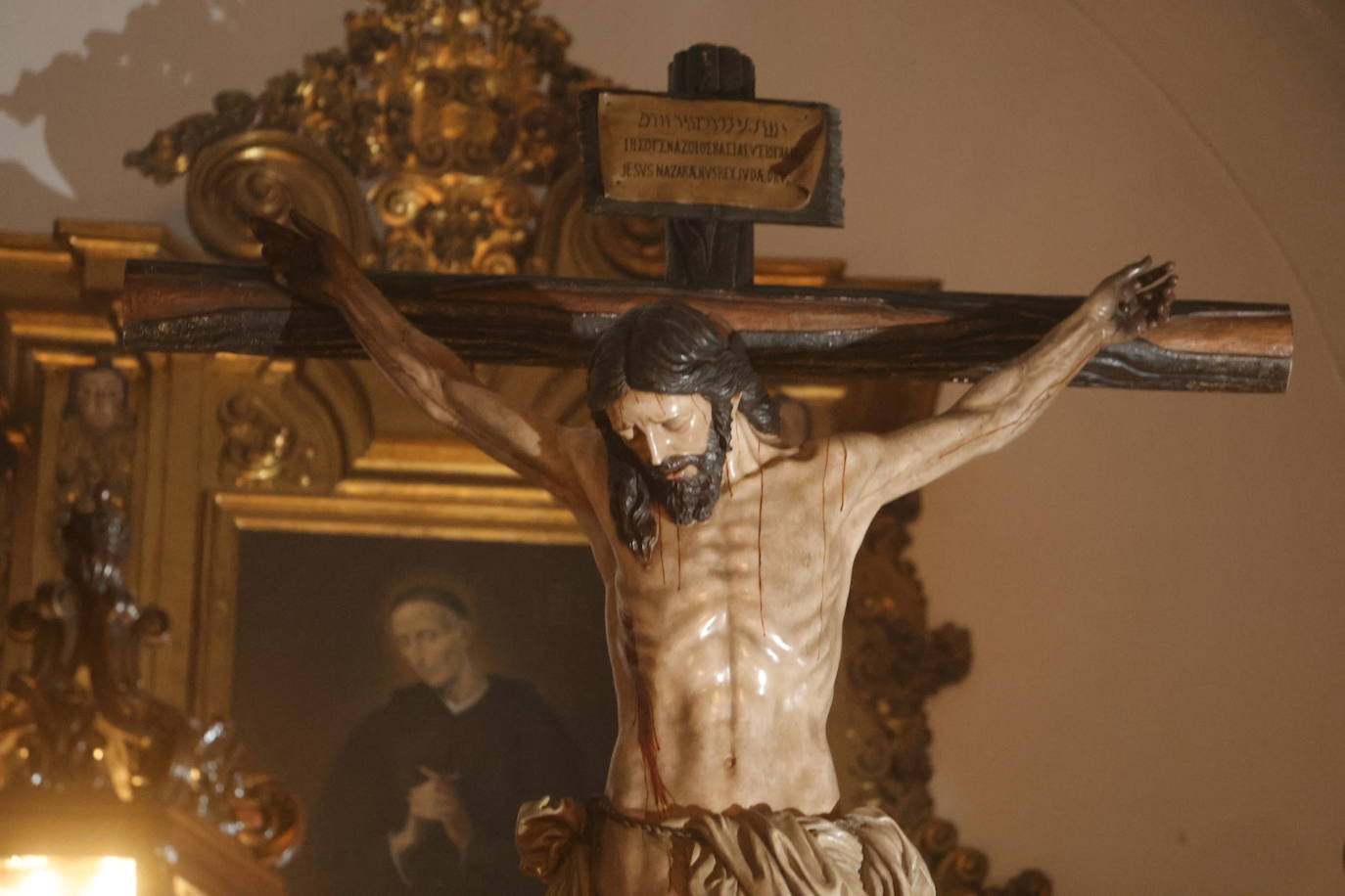 Las imágenes de la Buena Muerte en la Madrugada de la Semana Santa de Córdoba 2024