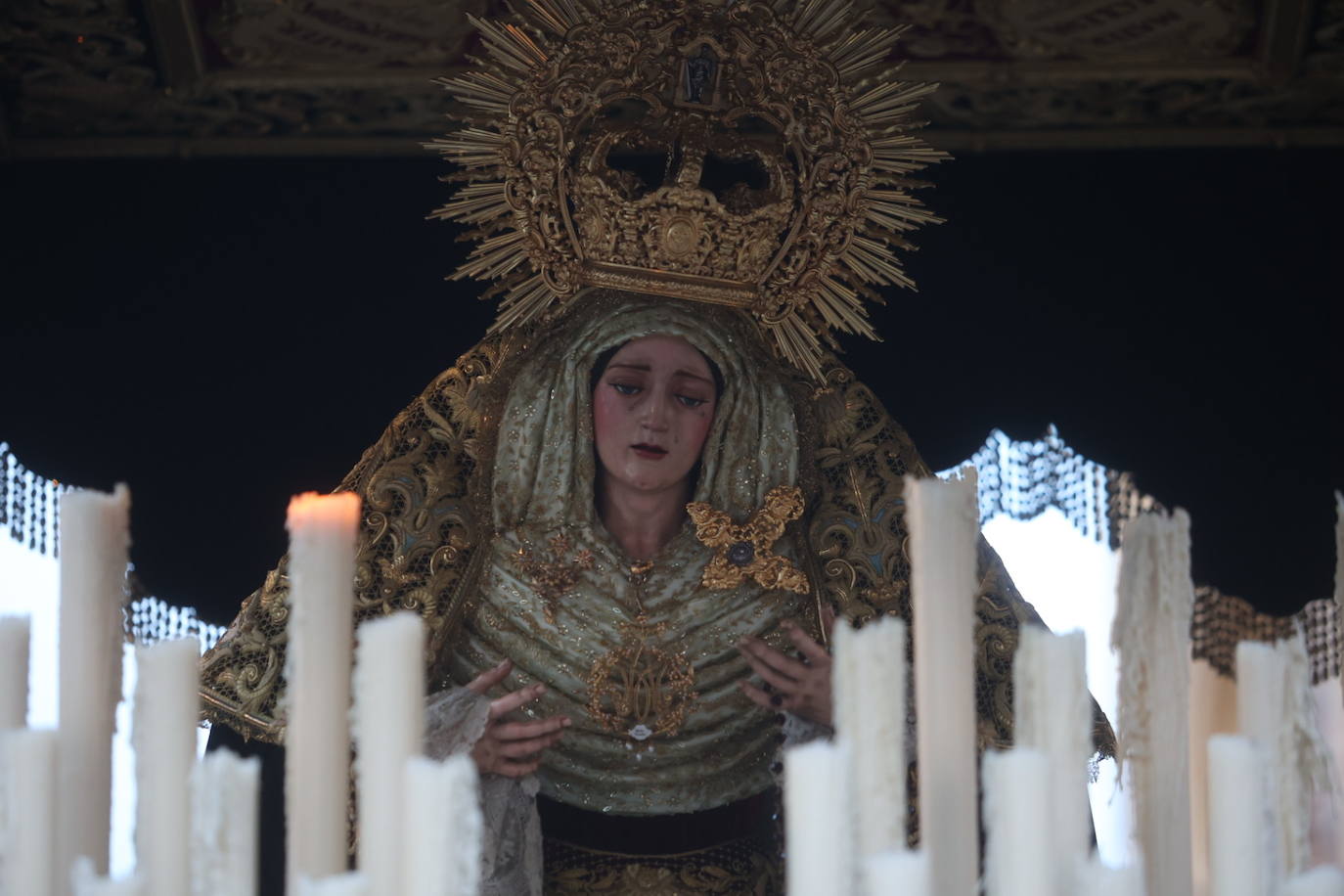 Fotos: los bellos traslados del Amor y la Vera-Cruz desde la Catedral de Córdoba a sus templos