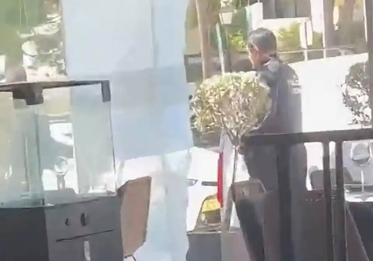 La Policía durante la investigación de este tiroteo