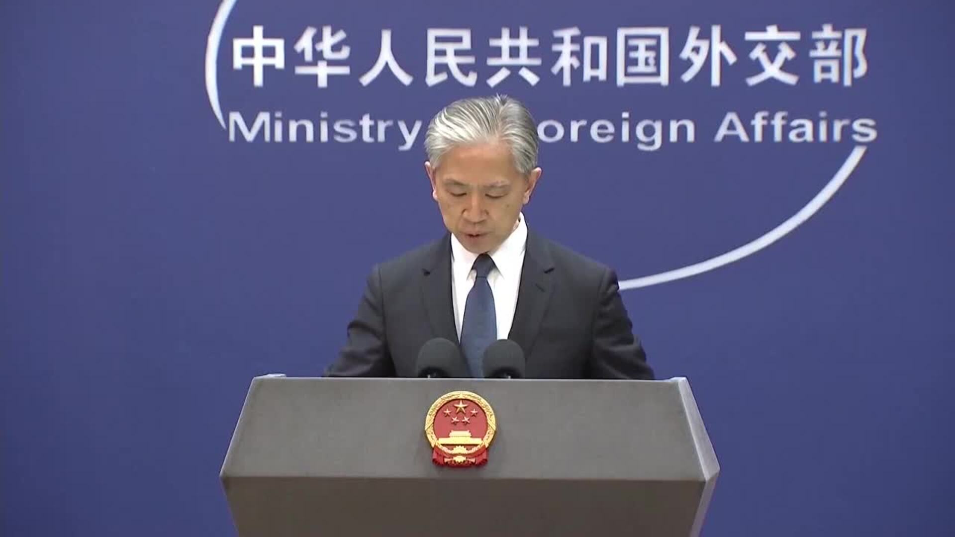 China, &quot;consternada&quot; por el ataque israelí a ONG, pide respetar el derecho internacional