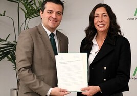 Junta de Andalucía y ayuntamientos sellan su compromiso con la igualdad real con el primer pacto andaluz por la conciliación