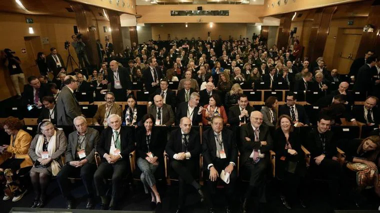 Imagen de los asisentes a la presentación del II Barómetro de Valoración del Empresario