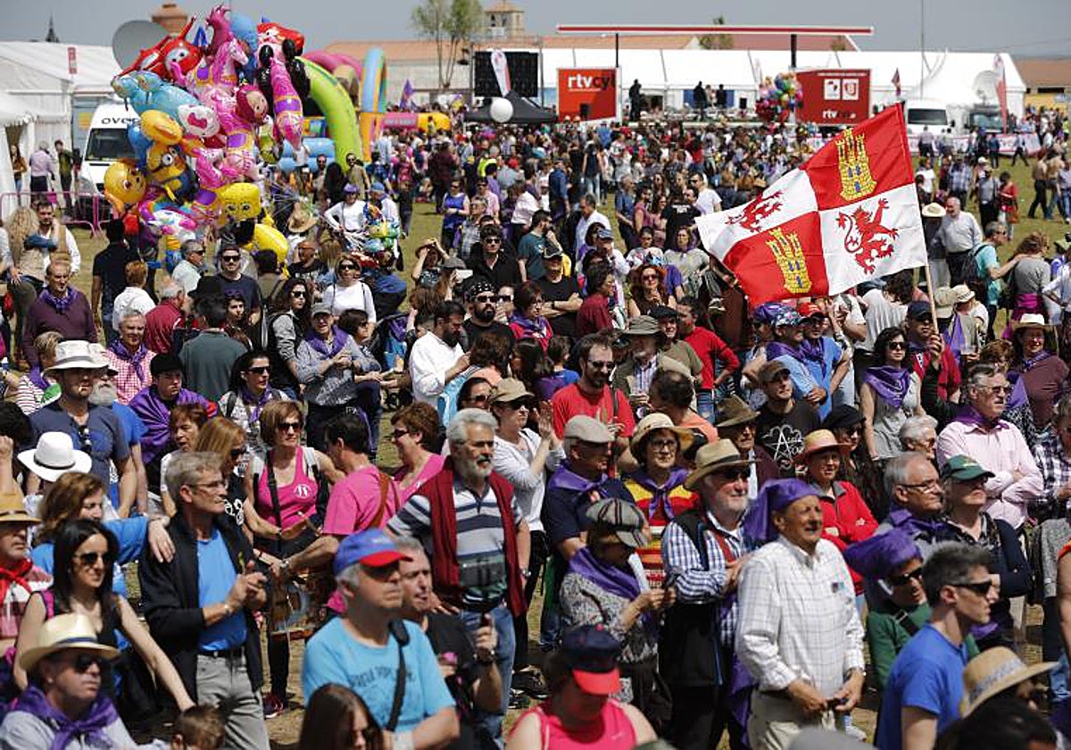 Celebración del Día de Castilla y León en la campa de Villalar en una imagen de archivo