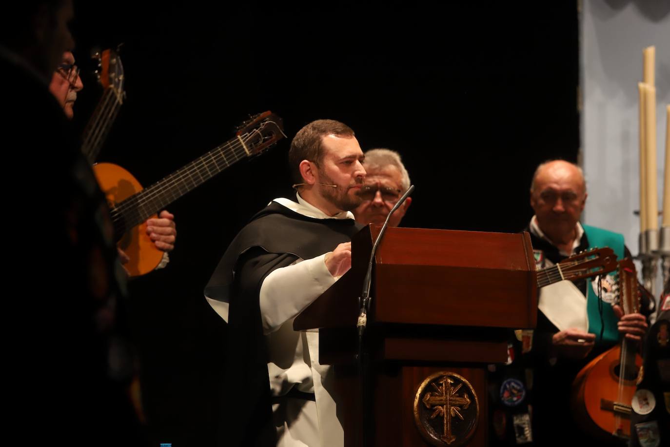 Las imágenes del pregón de las glorias de Córdoba por fray Manuel García y el cartel de David Payán