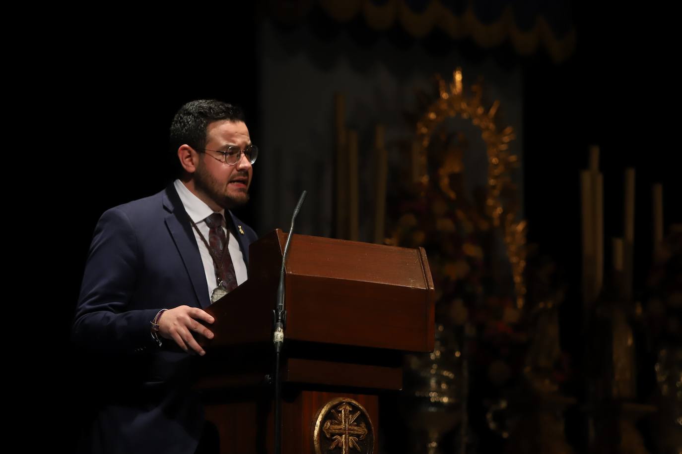 Las imágenes del pregón de las glorias de Córdoba por fray Manuel García y el cartel de David Payán