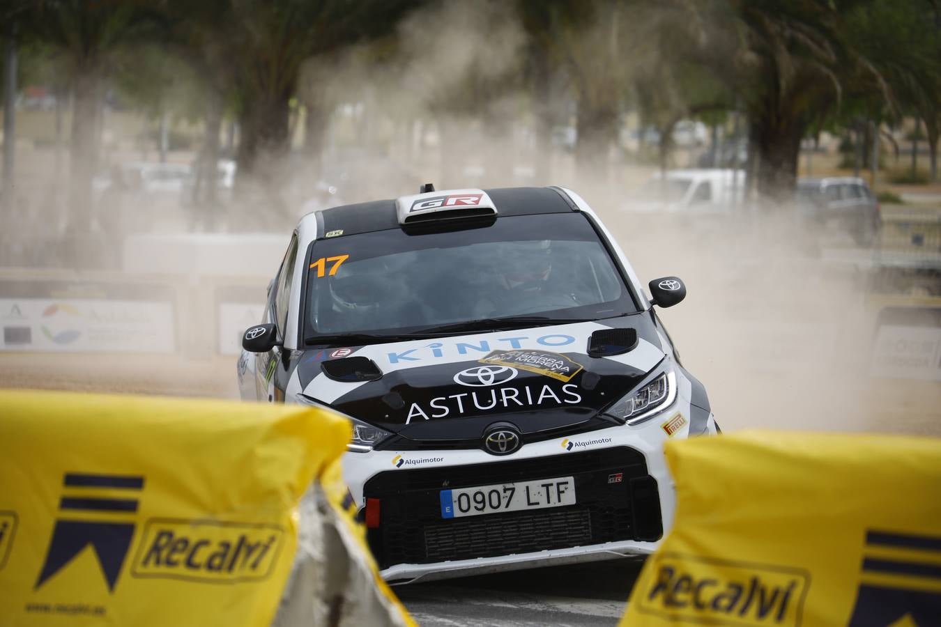 Las mejores imágenes del trepidante tramo urbano del Rallye Sierra Morena 2024