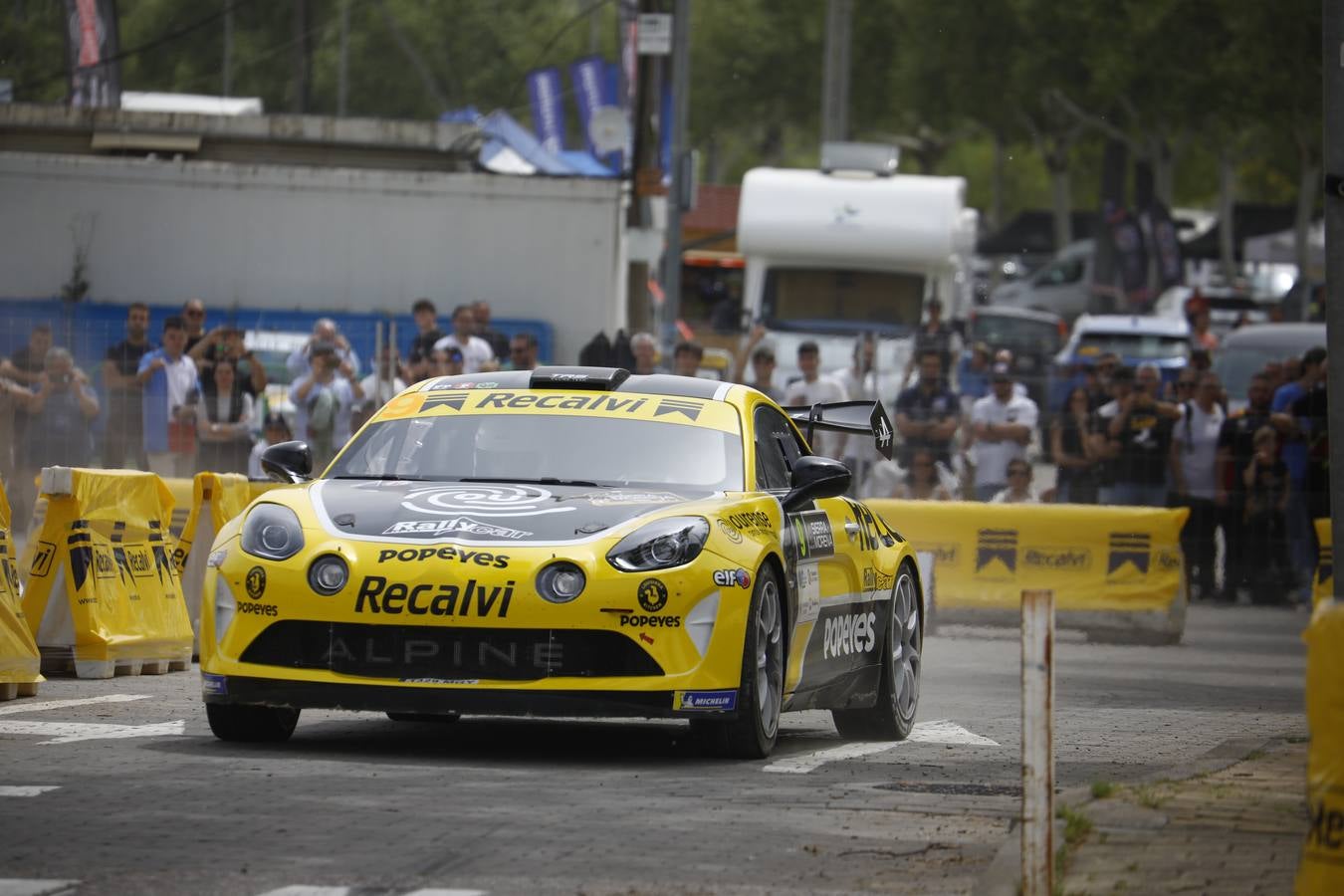 Las mejores imágenes del trepidante tramo urbano del Rallye Sierra Morena 2024