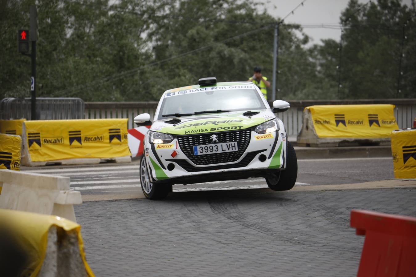 Las mejores imágenes del trepidante tramo urbano del Rallye Sierra Morena 2024