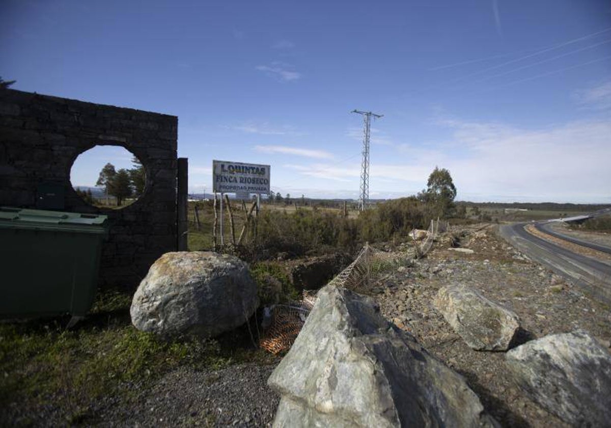 La finca donde se quiere instalar la fábrica de Altri, en Palas de Rei (Lugo)