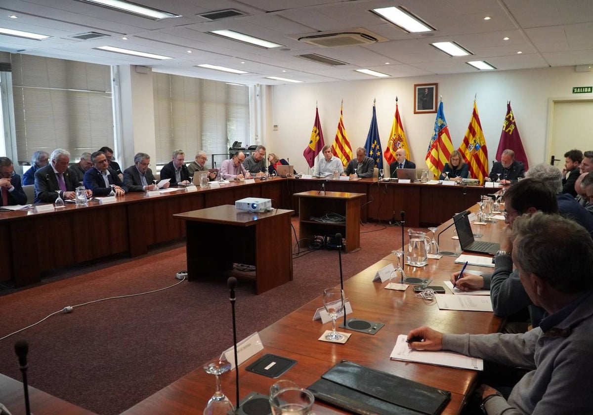 Imagen tomada durante la Junta de Gobierno de la Confederación Hidrográfica del Júcar