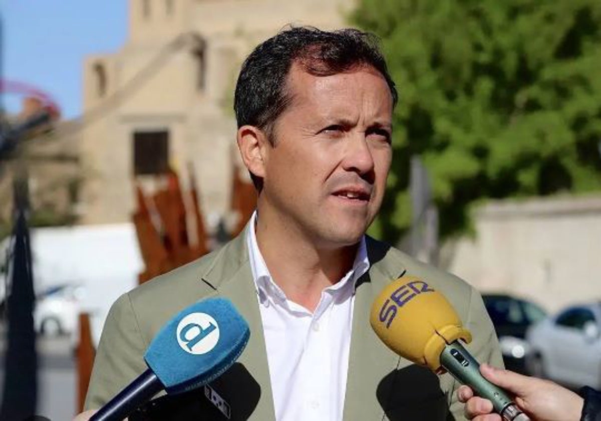 El alcalde de Toledo, Carlos Velázquez