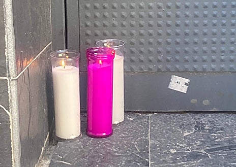 Imagen secundaria 1 - Un hombre mata a su mujer y a sus dos hijos de ocho años y se suicida en El Prat (Barcelona)