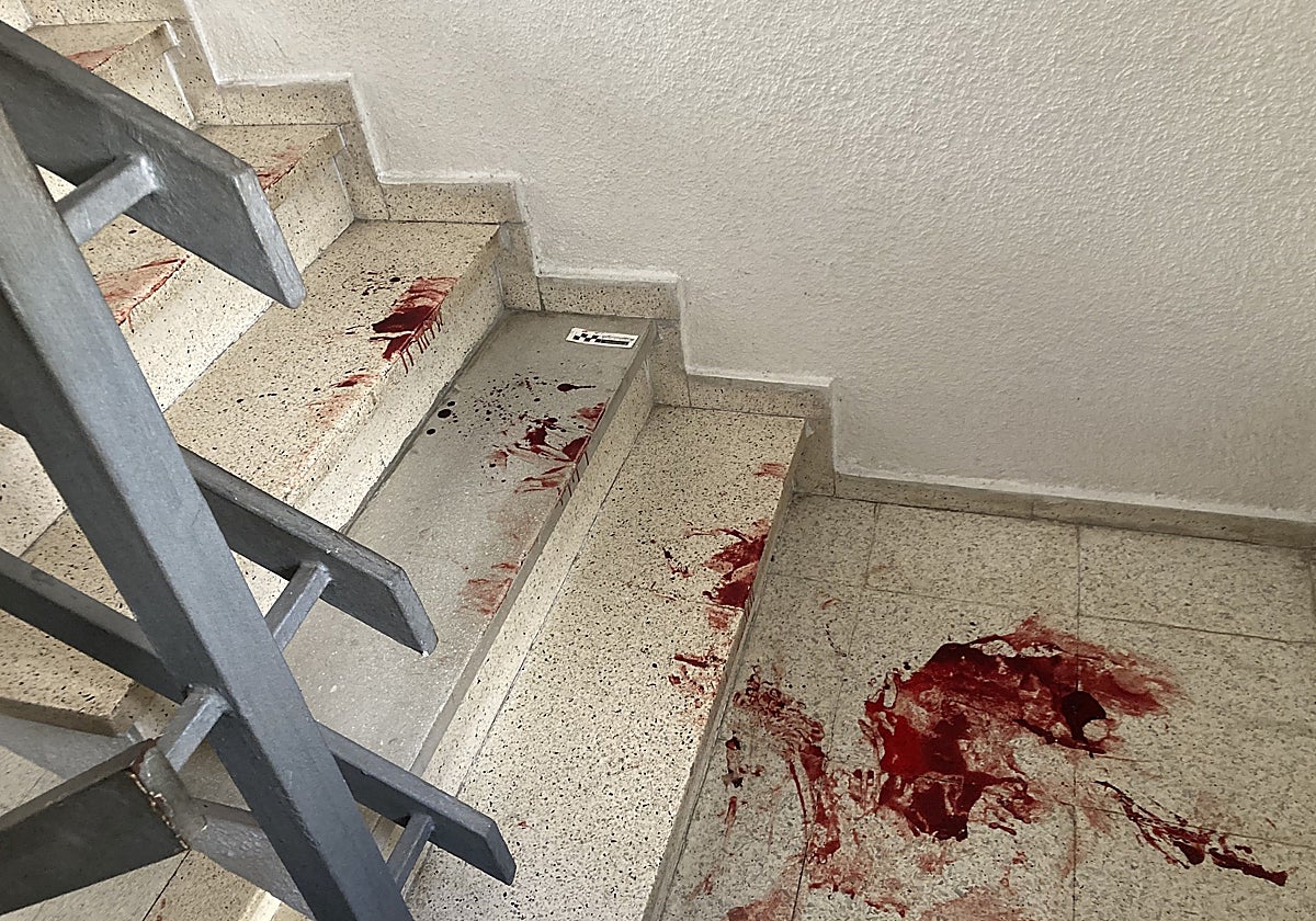 Sangre en el lugar en que cayó la víctima