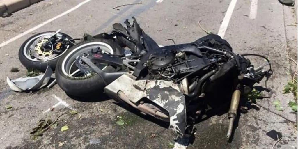 Fallece un motorista de 55 años tras chocar contra un camión en Almorox