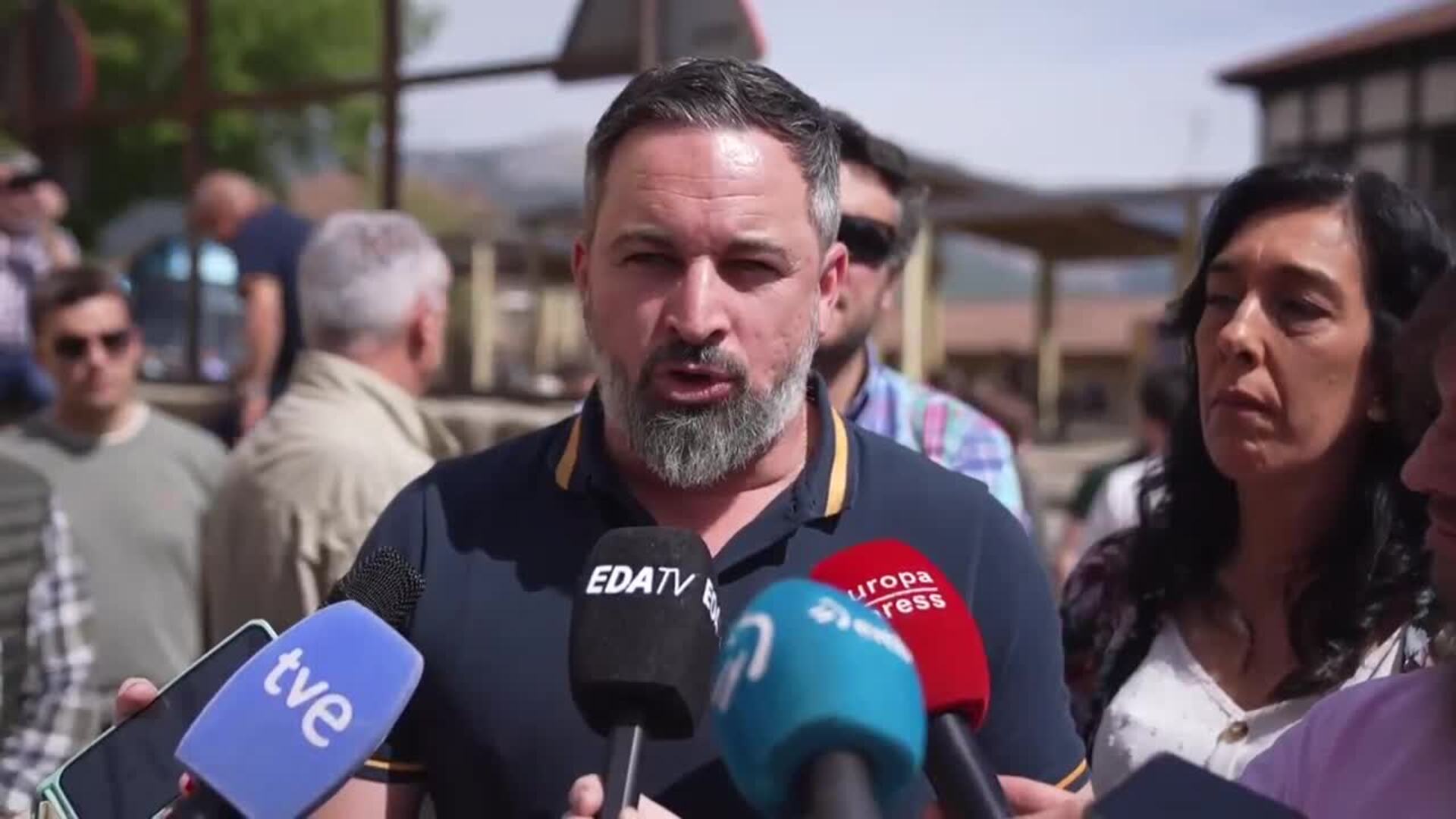 Abascal muestra su apoyo a Israel y acusa a Pedro Sánchez de estar con Irán