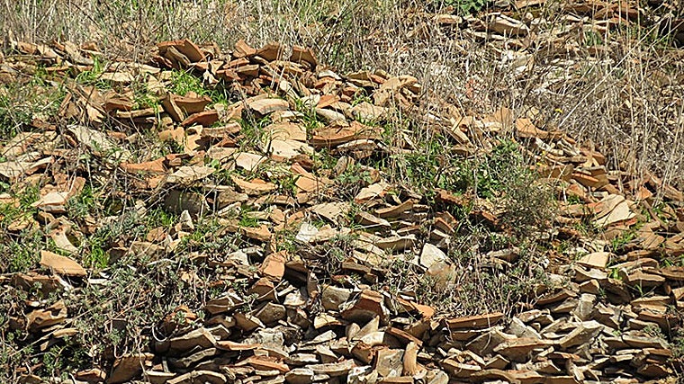 Restos de ánforas de barro en el Monte Testaccio