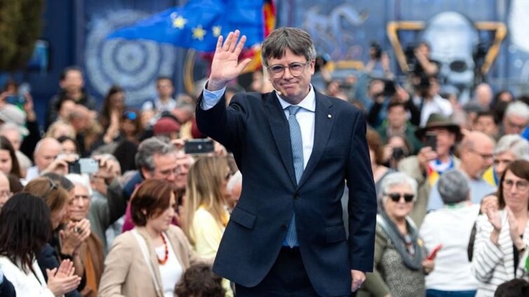 Puigdemont: «No negociaré nunca con ninguna formación de derecha extrema»
