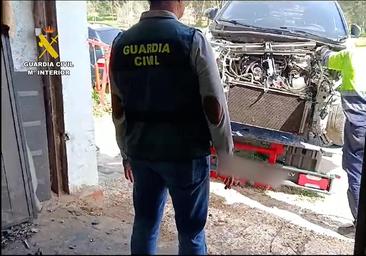 Operación 'Hoyo 13': desarticulan una banda que robaba coches en Madrid y Castilla La Mancha y los desguazaba en talleres ilegales