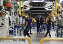 Ford acuerda un nuevo ERTE en Almussafes que afectará a 2.300 trabajadores hasta junio