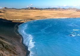 La playa de Canarias que ha sido nombrada una de las mejores del mundo según 'Lonely Planet'