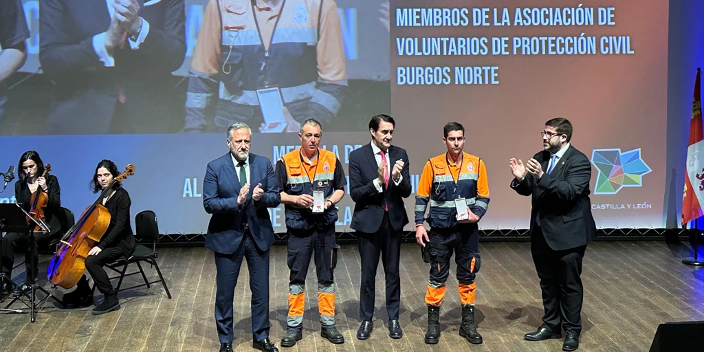 Las medallas al Mérito de Protección Ciudadana de Castilla y León reconocen a 24 personas y entidades por sus actos «excepcionales»