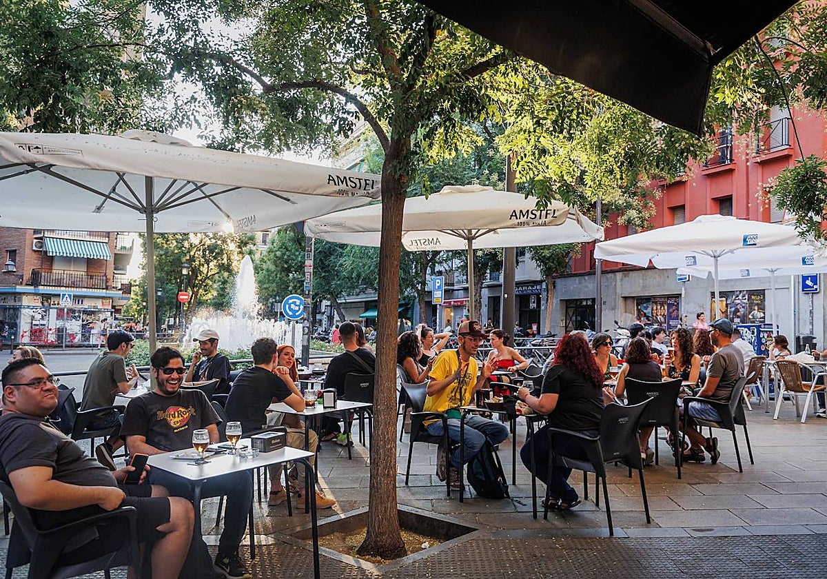 Varias terrazas de Lavapiés, en el centro de Madrid