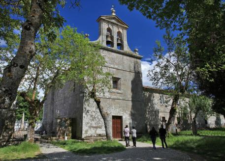 Imagen secundaria 1 - El pueblo más barato de Galicia para comprar una casa en 2024: 75.000 euros y más de 350 metros cuadrados