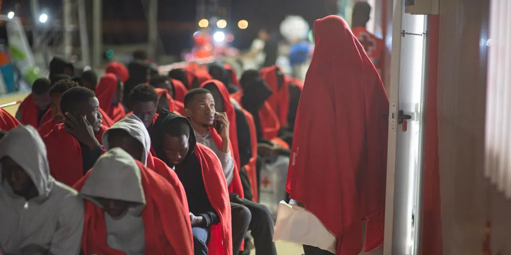 Llegan a Canarias 198 inmigrantes a bordo de tres embarcaciones