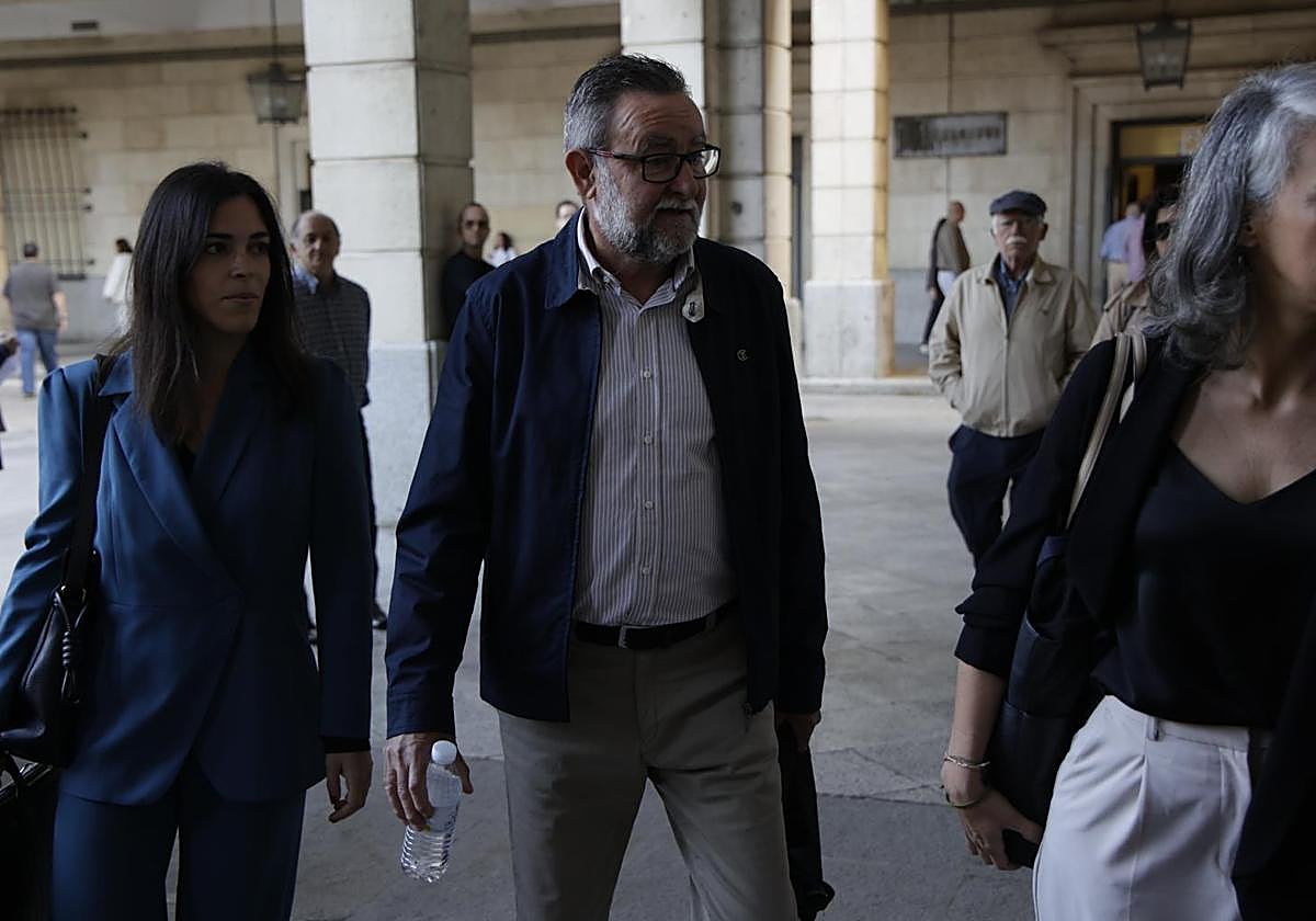 Fernández Sevilla este lunes en la Audiencia de Sevilla