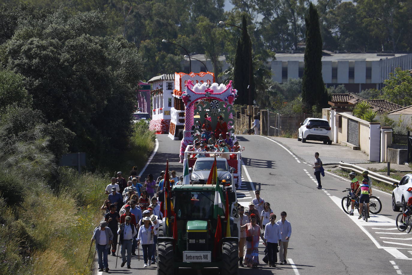 Fotos: la colorida romería de Santo Domingo en Córdoba