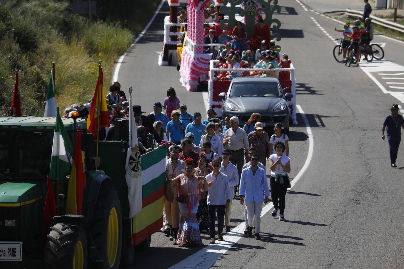 Fotos: la colorida romería de Santo Domingo en Córdoba