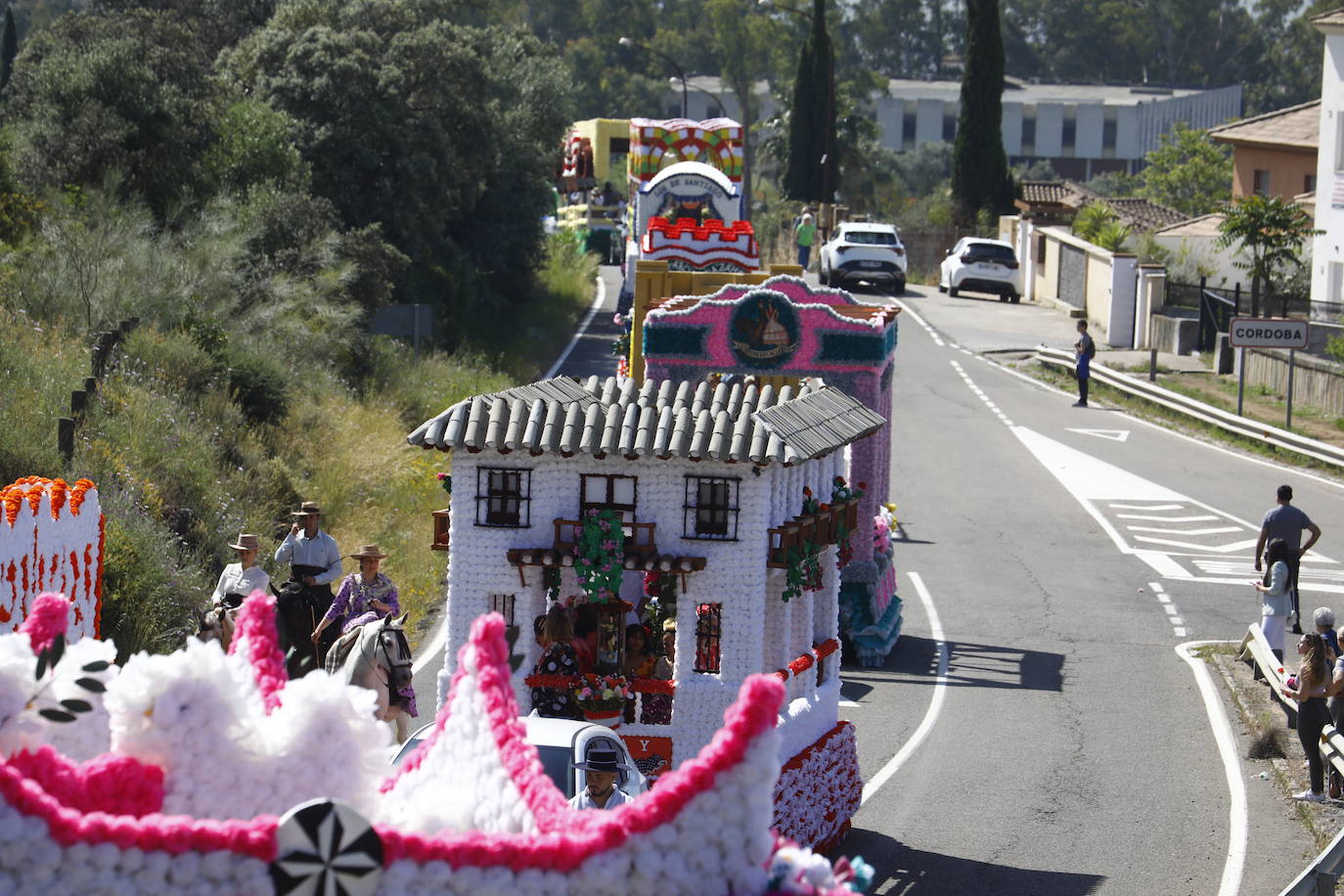 Fotos: la colorida romería de Santo Domingo en Córdoba