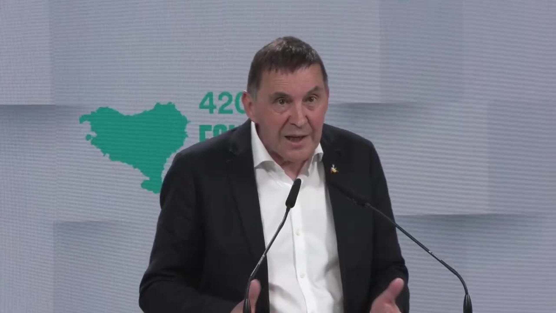 Otegi apela a cumplir el mandato popular de &quot;más soberanía y más política de izquierdas&quot;
