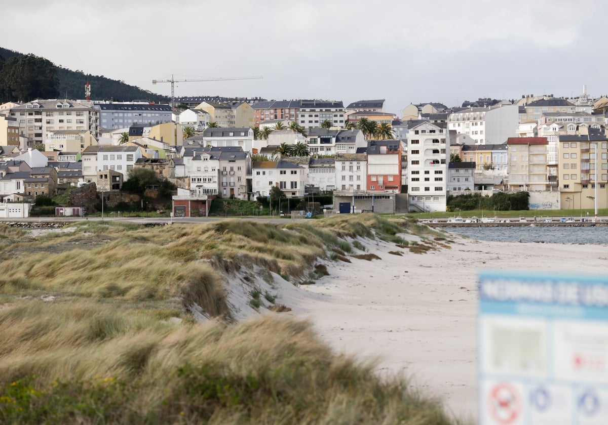 Urbanizaciones en la comarca de A Mariña afectadas por la suspensión por parte del Constitucional de la Ley del Litoral de Galicia