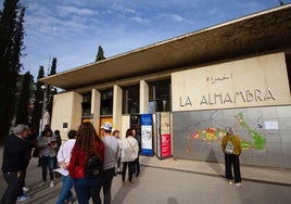 Granada ofrece 30.000 entradas a la Alhambra a los turistas que pernocten dos noches en la capital