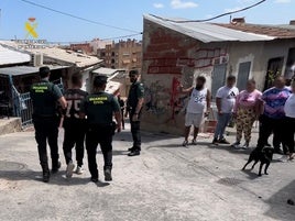 Tres detenidos por robos con fuerza en colegios, garajes, casas y centros deportivos en Callosa del Segura