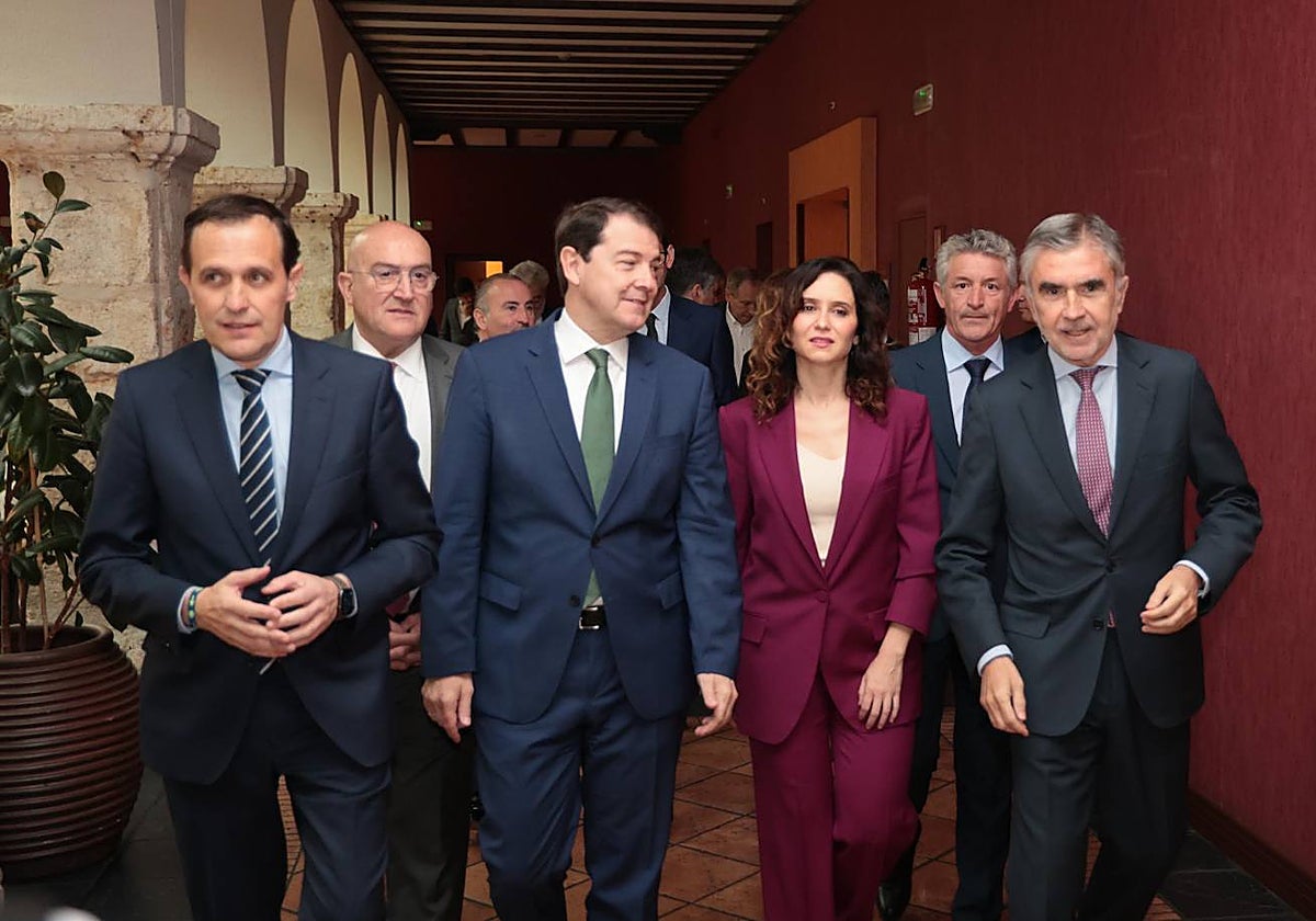 La presidenta de la Comunidad de Madrid, Isabel Díaz Ayuso, participa en el Foro Económico de El Norte de Castilla y habla sobre 'Madrid, un modelo de libertad' junto al presidente de la Junta de Castilla y León, Alfonso Fernández Mañueco.