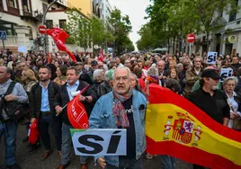 El PSOE fleta autobuses por todo el país para hacer del Comité Federal una exaltación a su líder