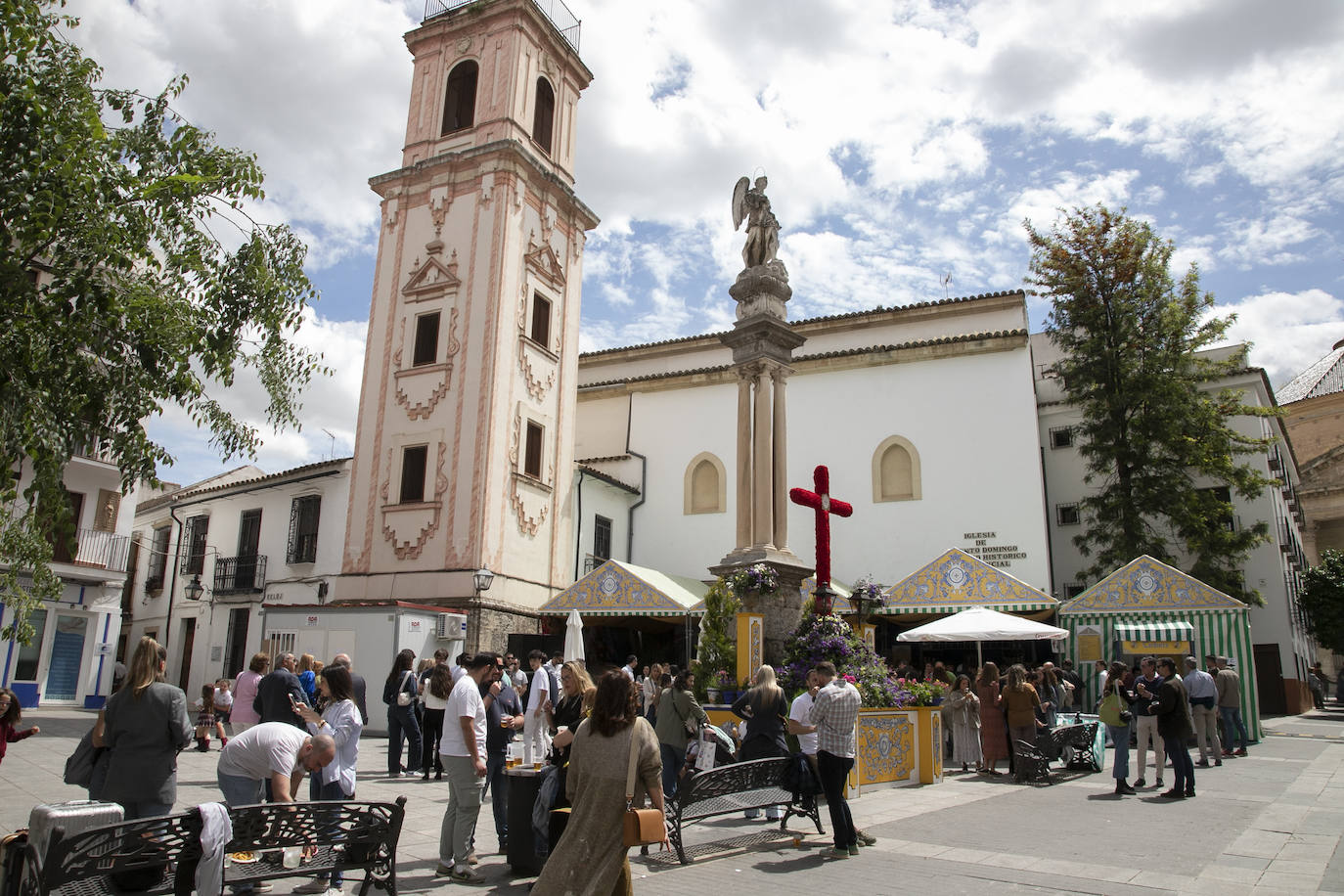 Fotos: el comienzo de las Cruces de Mayo de Córdoba