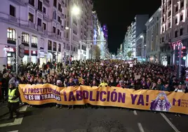 8 de marzo de 2024: la corriente del llamado feminismo clásico marcha separada por las calles de Madrid