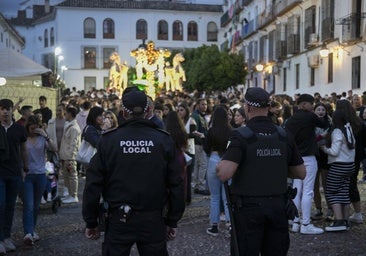 No habrá cambios en las Cruces porl as noches: «La gente disfruta como hace 35 años»