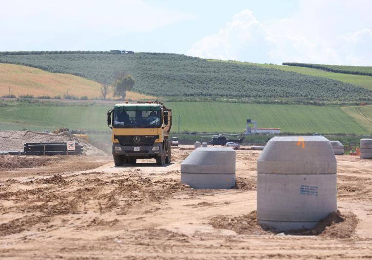 Obras de la Base Logística del Ejército en los terrenos de la Rinconada