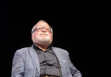 El filósofo Fernando Savater y Adrián Vázquez se incorporan a la lista del PP para las europeas