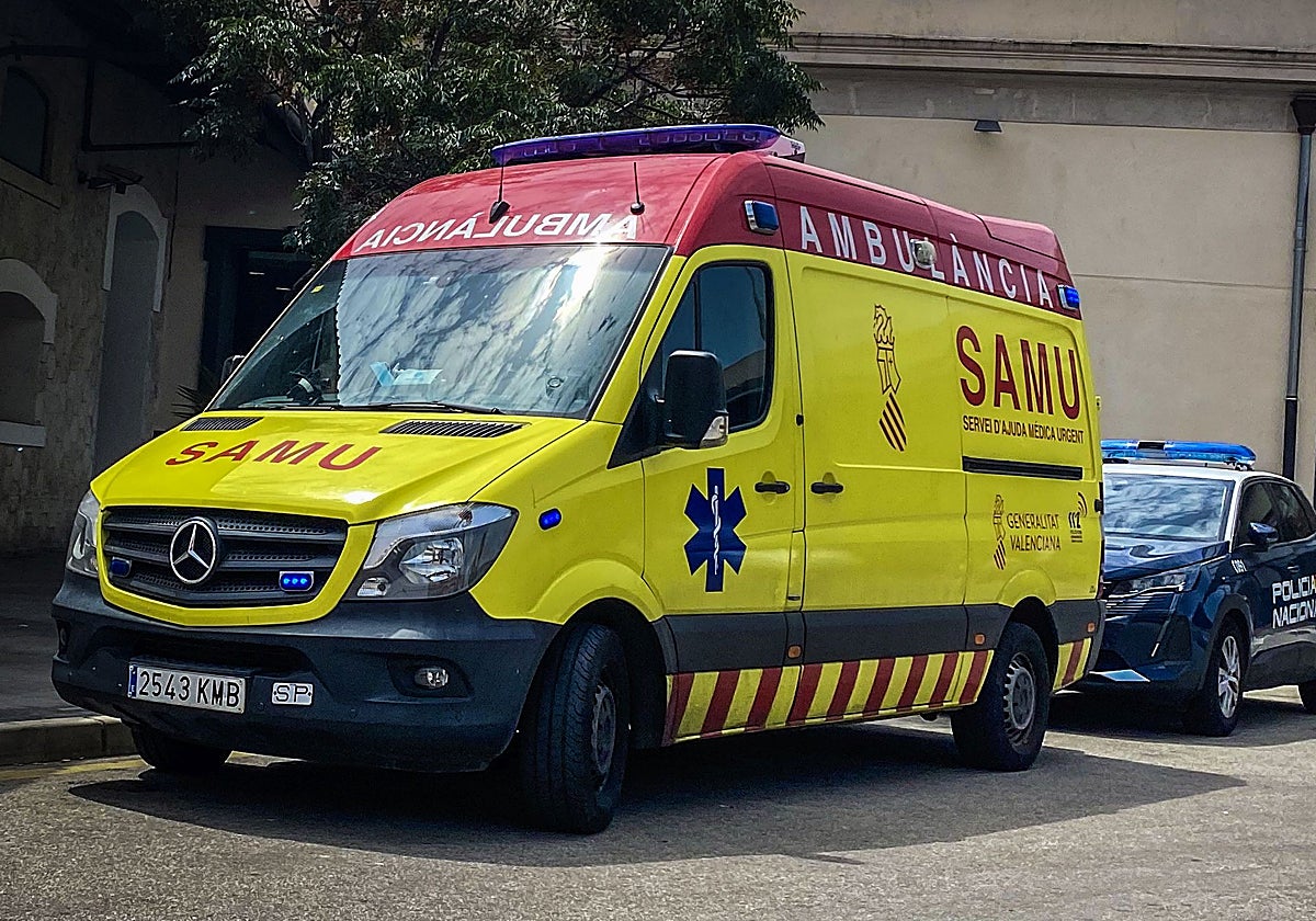 Imagen de archivo de una ambulancia del SAMU