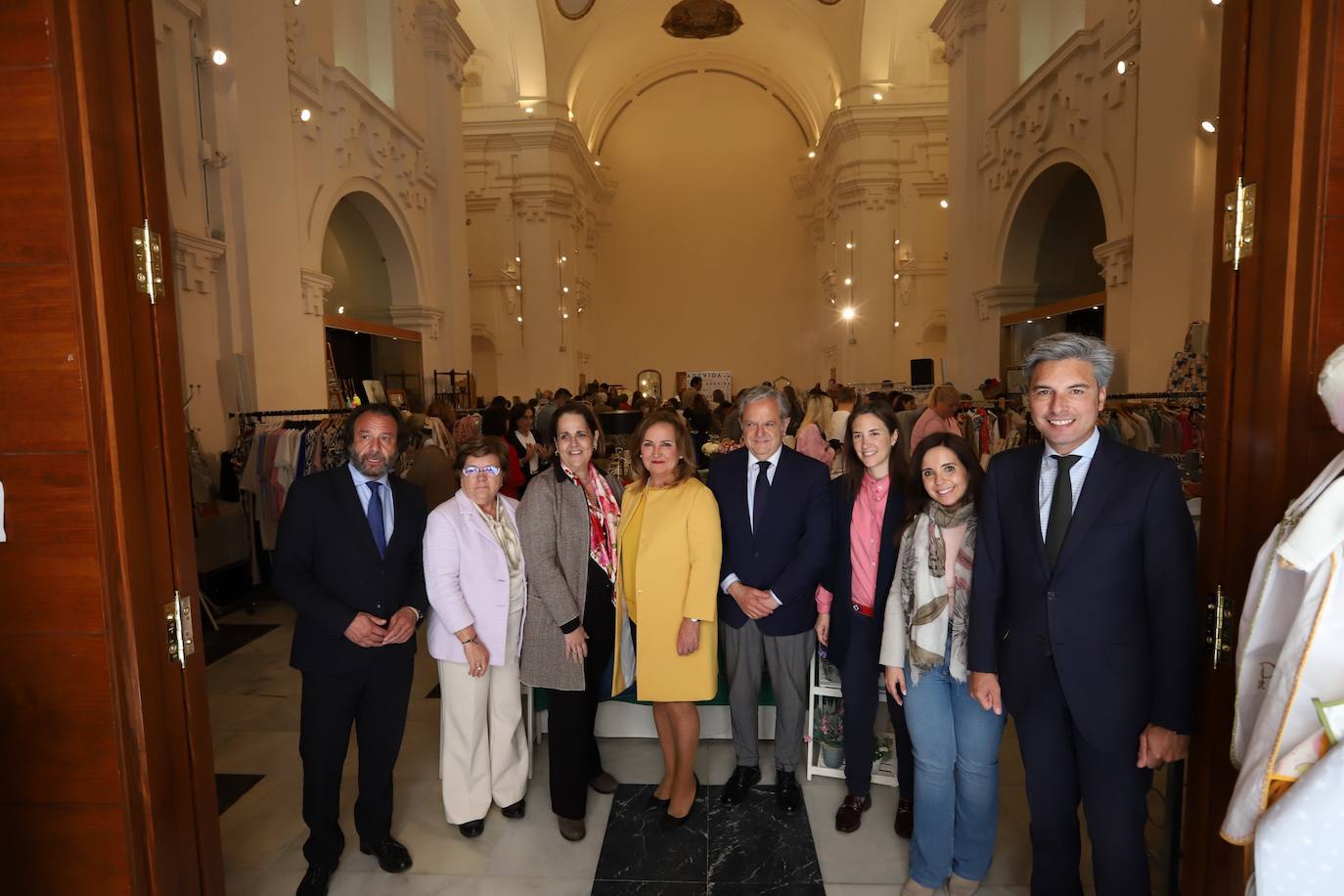 Las imágenes de la inauguración del Baratillo de Adevida en Córdoba