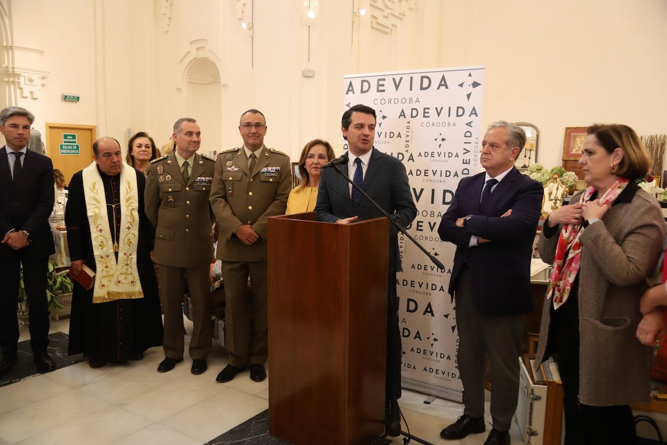 Las imágenes de la inauguración del Baratillo de Adevida en Córdoba