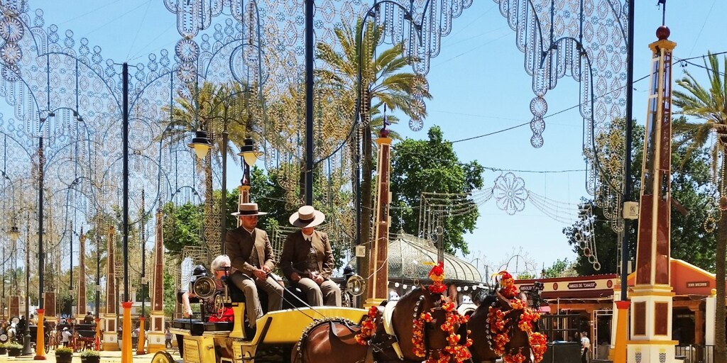 Autobuses Y Trenes Desde Sevilla A La Feria De Jerez 2024: Horarios Y 