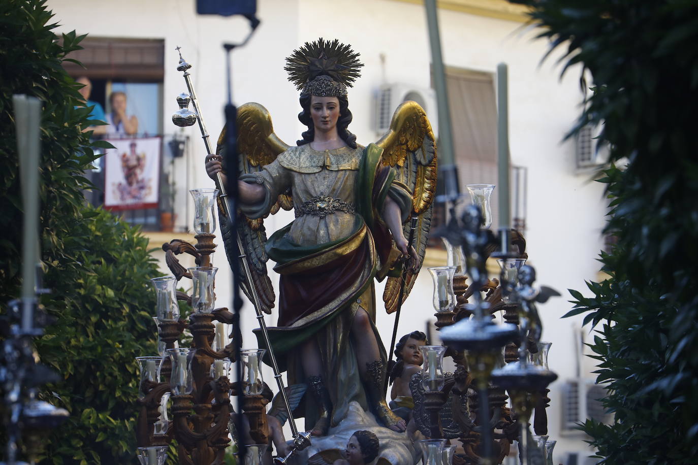 Fotos: La elegante procesión del Arcángel San Rafael en Córdoba